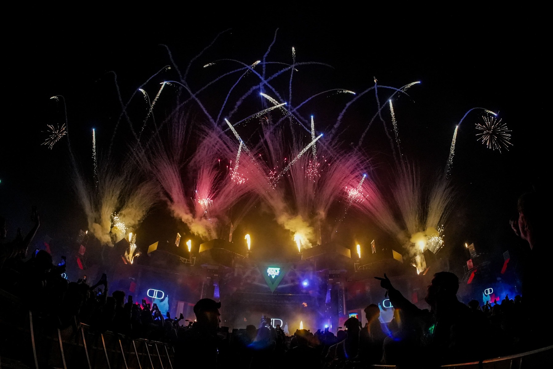 ADVANCED SOUND & VISUALS